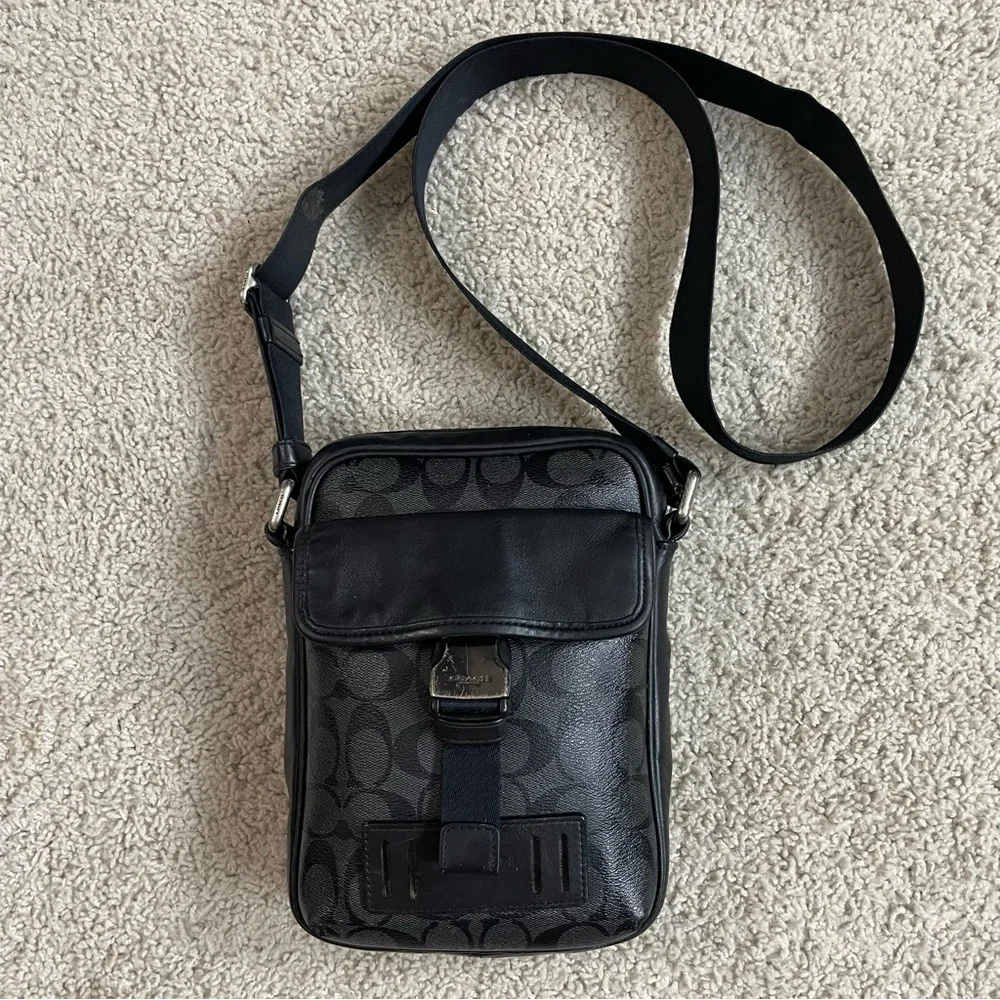 Men's COACH Black Leather SIGNATURE C Canvas CROSS--BODY Messenger CITY BAG